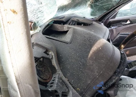 2017 Kia Cadenza Limited from USA, damaged, VIN KNALC4J11H5065812